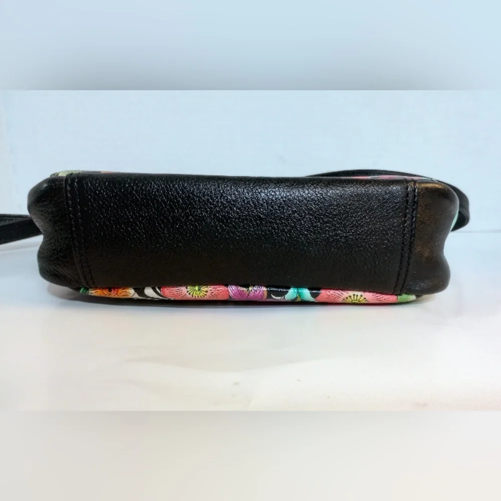 SOLD Anuschka Playful Zebras hand painted leather crossbody & wallet set NWOT - Picture 7 of 16